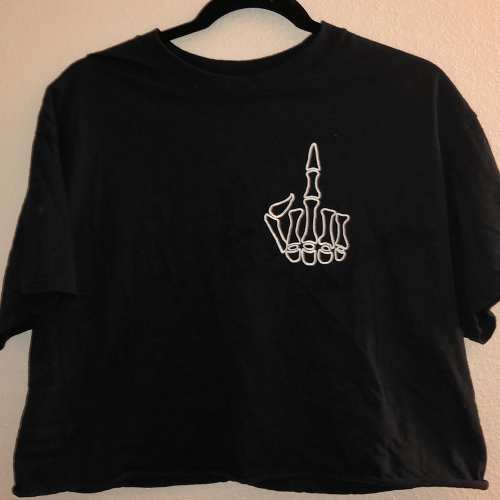 Middle finger tee